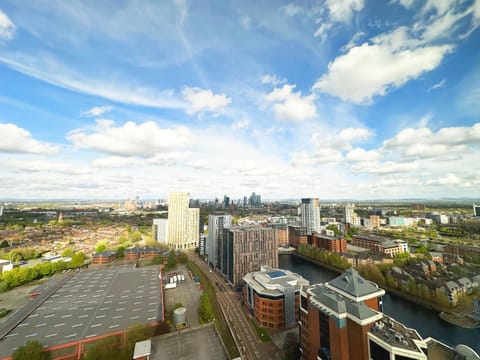 Media City Salford Quays Apartment in Salford