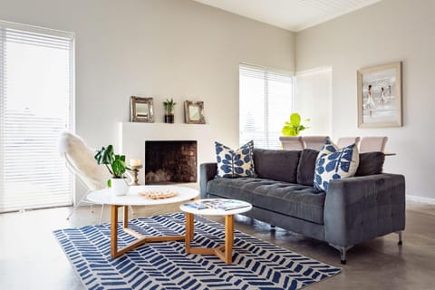 Living room, Seating area, Dining area, flat iron