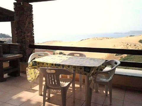 Natural landscape, BBQ facilities, View (from property/room), Balcony/Terrace, Dining area, Sea view