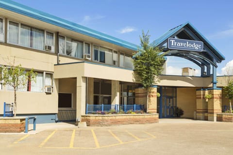 Property building, On site