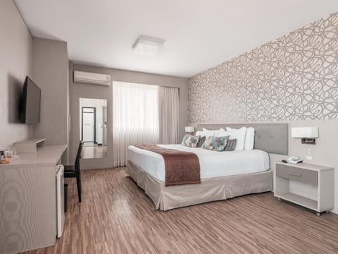 TV and multimedia, Bedroom, Area and facilities, air conditioner
