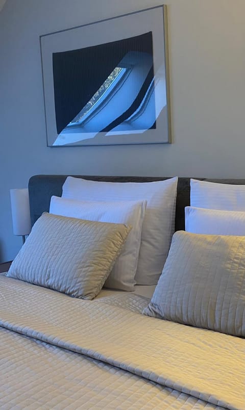 Decorative detail, Bedroom