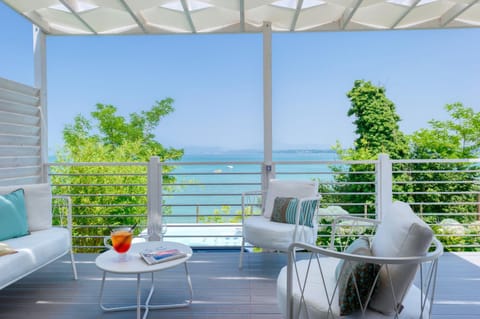 View (from property/room), Balcony/Terrace