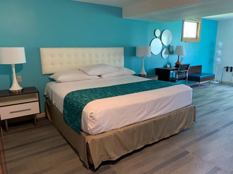 Howard Johnson by Wyndham Williamstown Motel in Williamstown