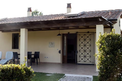 Agriturismo Dallolivo Farm Stay in Tuscany