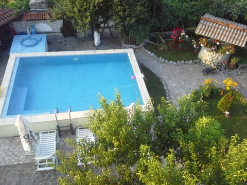 Старата Тонина къща Bed and Breakfast in Blagoevgrad Province