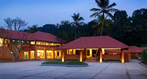 Facade/entrance, Landmark view