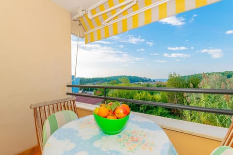 Balcony/Terrace, Garden view, Sea view