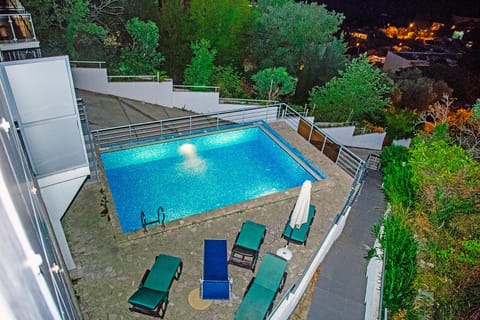 Pool view, Swimming pool, Swimming pool