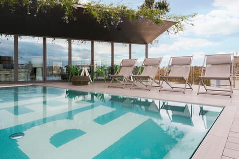 Pool view, Swimming pool