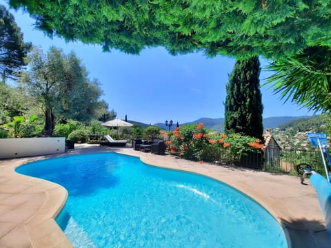 Garden view, Landmark view, Mountain view, Pool view, Swimming pool