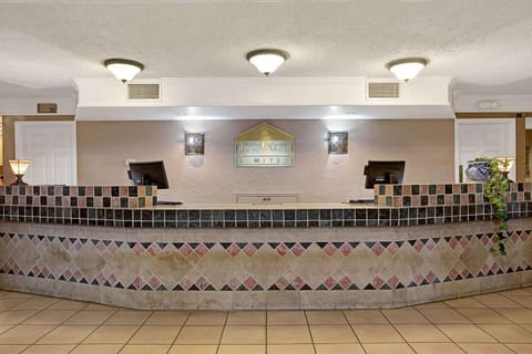 Lobby or reception, On site