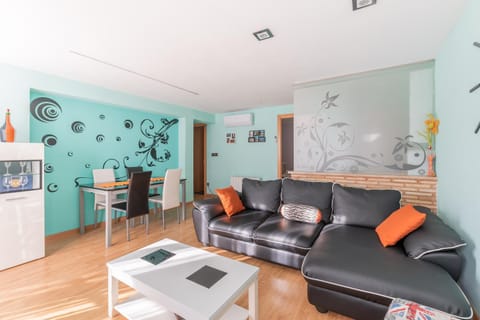 Property building, Living room, Lounge or bar