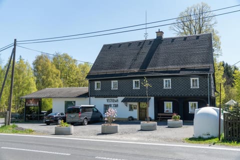 Property building, Parking
