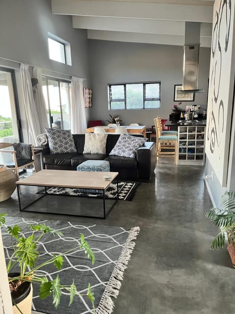 3 Indigo with Solar Apartment in Western Cape