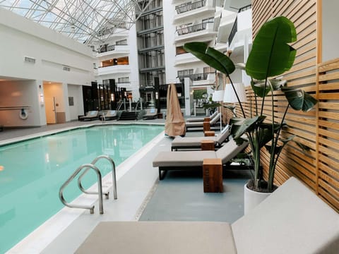 Pool view, Swimming pool