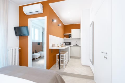 Kitchen or kitchenette, Photo of the whole room