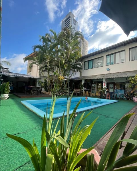 Swimming pool