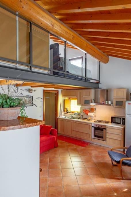 La casetta nel borgo House in Lake Garda