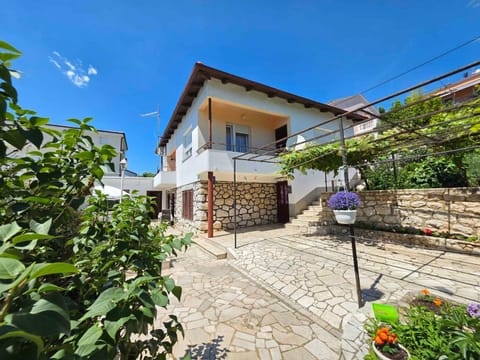 Property building, Summer