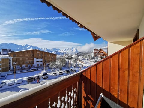 Winter, Balcony/Terrace, Mountain view