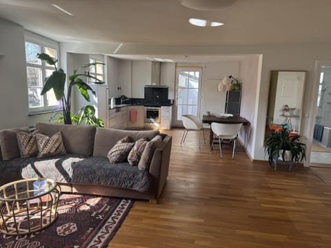 Kitchen or kitchenette, Living room, Dining area