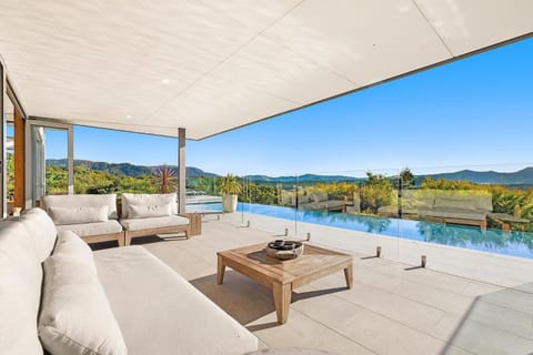 Day, Seating area, Mountain view, Pool view