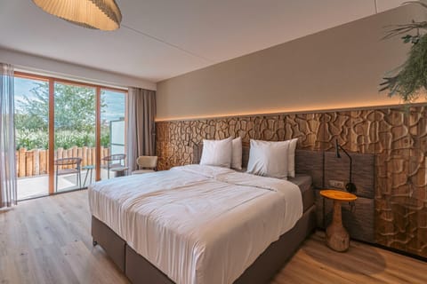 Bed, Garden, Bedroom