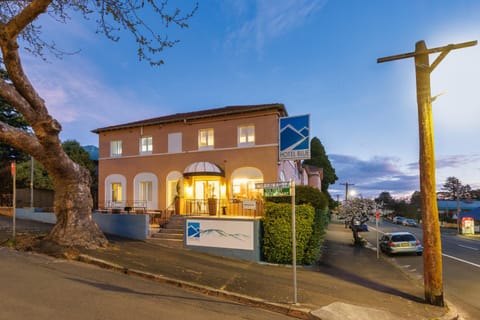 Property building, Night