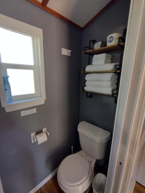 Top of the Hill RV Resort & Cabins Cabin in Rio Grande