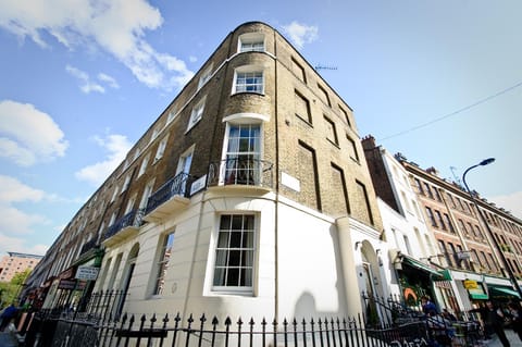 Property building, Street view