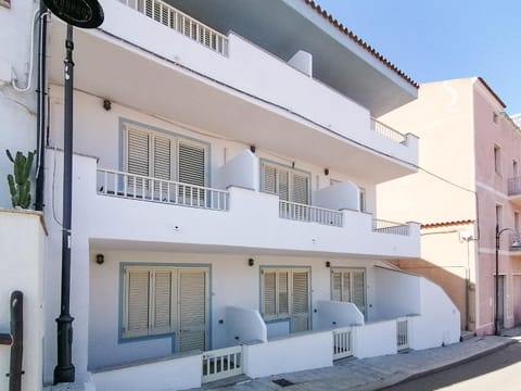 Property building, Balcony/Terrace