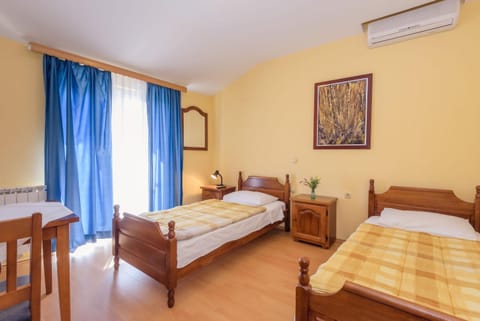 Bed, Bedroom, River view, air conditioner