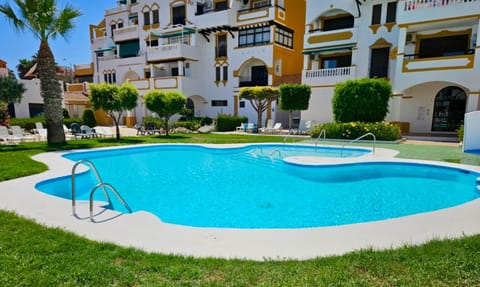 Property building, Day, Garden, Garden view, Pool view, Swimming pool, sunbed