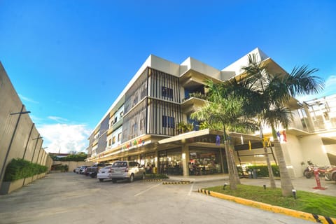 Property building, Facade/entrance