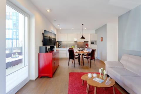 TV and multimedia, Kitchen or kitchenette, Living room