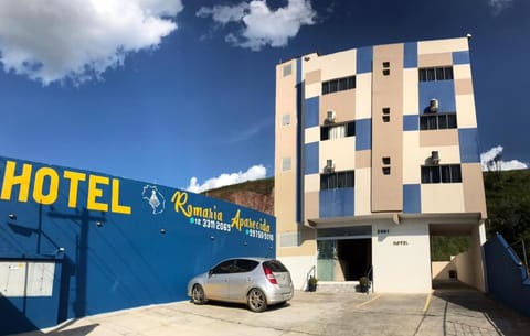 Property building, Facade/entrance, Property logo or sign