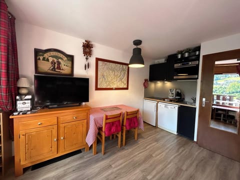TV and multimedia, Kitchen or kitchenette, oven, pet friendly, stove