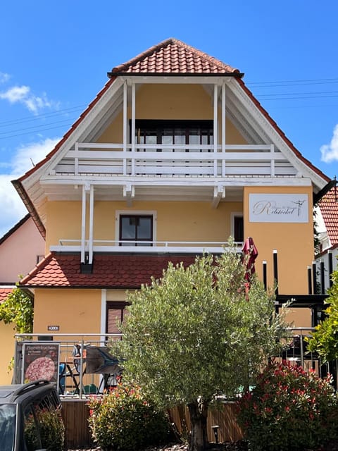 Property building, Day, View (from property/room), Balcony/Terrace