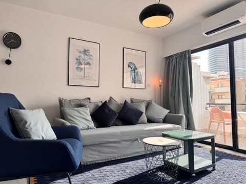 Balcony/Terrace, Living room
