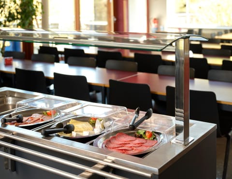 Food and drinks, Breakfast, Continental breakfast, Buffet breakfast