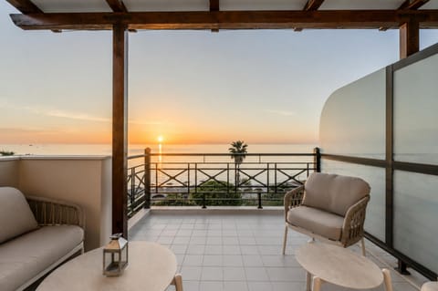 Patio, Day, Balcony/Terrace, Seating area, City view, Sea view, Sunrise