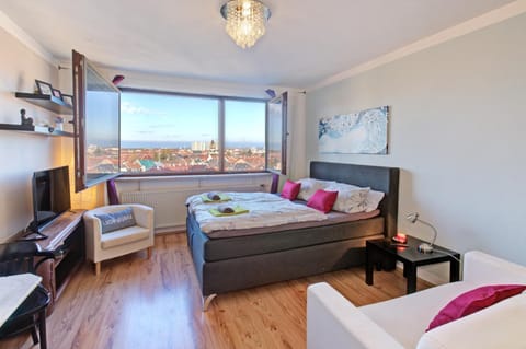 Blick über Karlsruhe - Ferienwohnung Panorama Apartment in Karlsruhe