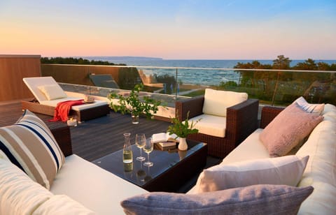 Natural landscape, View (from property/room), Balcony/Terrace, Sea view