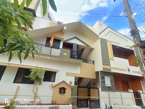 Property building, Balcony/Terrace