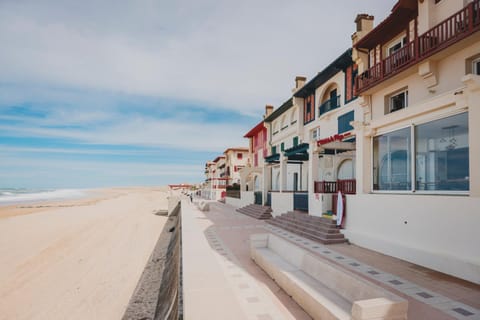 Property building, Sea view