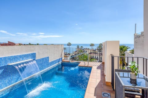 Balcony/Terrace, Pool view, Sea view, Swimming pool