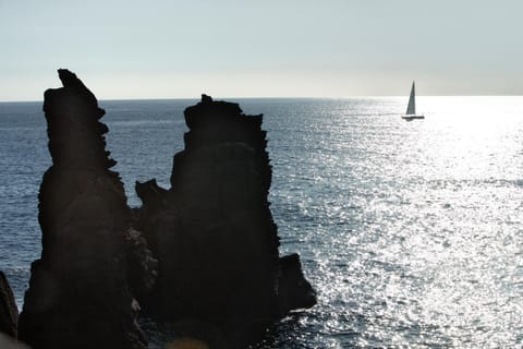 Nearby landmark, Neighbourhood, Natural landscape, Fishing, Snorkeling, Windsurfing, Hiking, Cycling, Diving