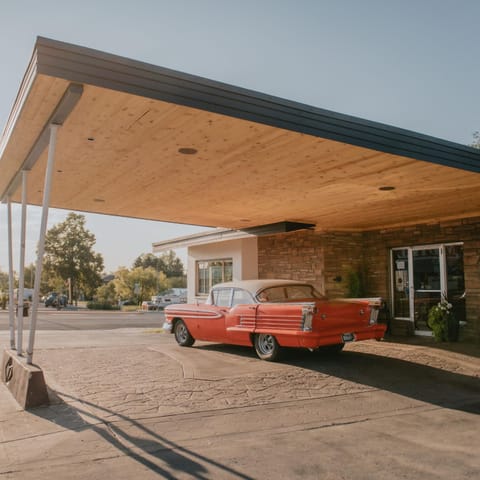 Property building, Lobby or reception