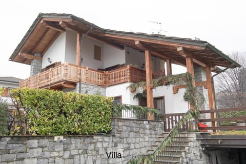 Casa tipica valdostana Apartment in Aosta Valley, Italy